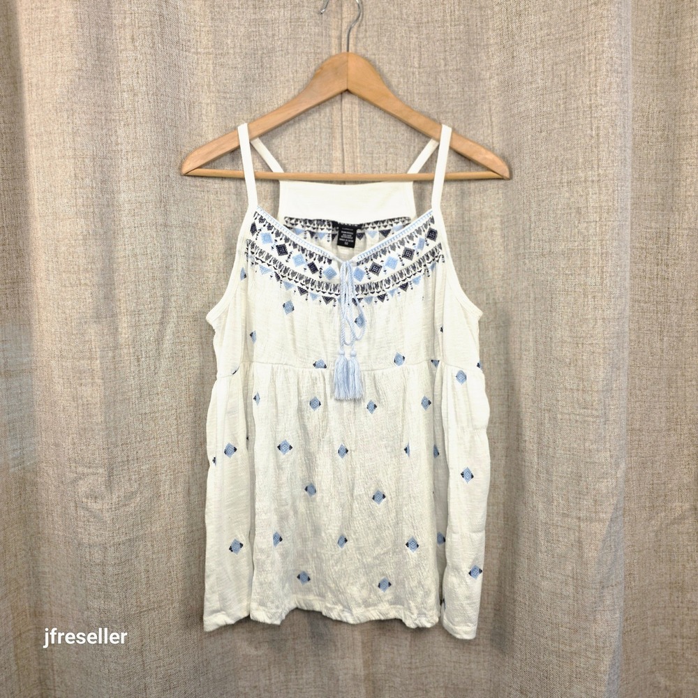 Torrid Cami Tank Top Women's 00 (M) White Blue Embroidered Boho Tassel Flowy